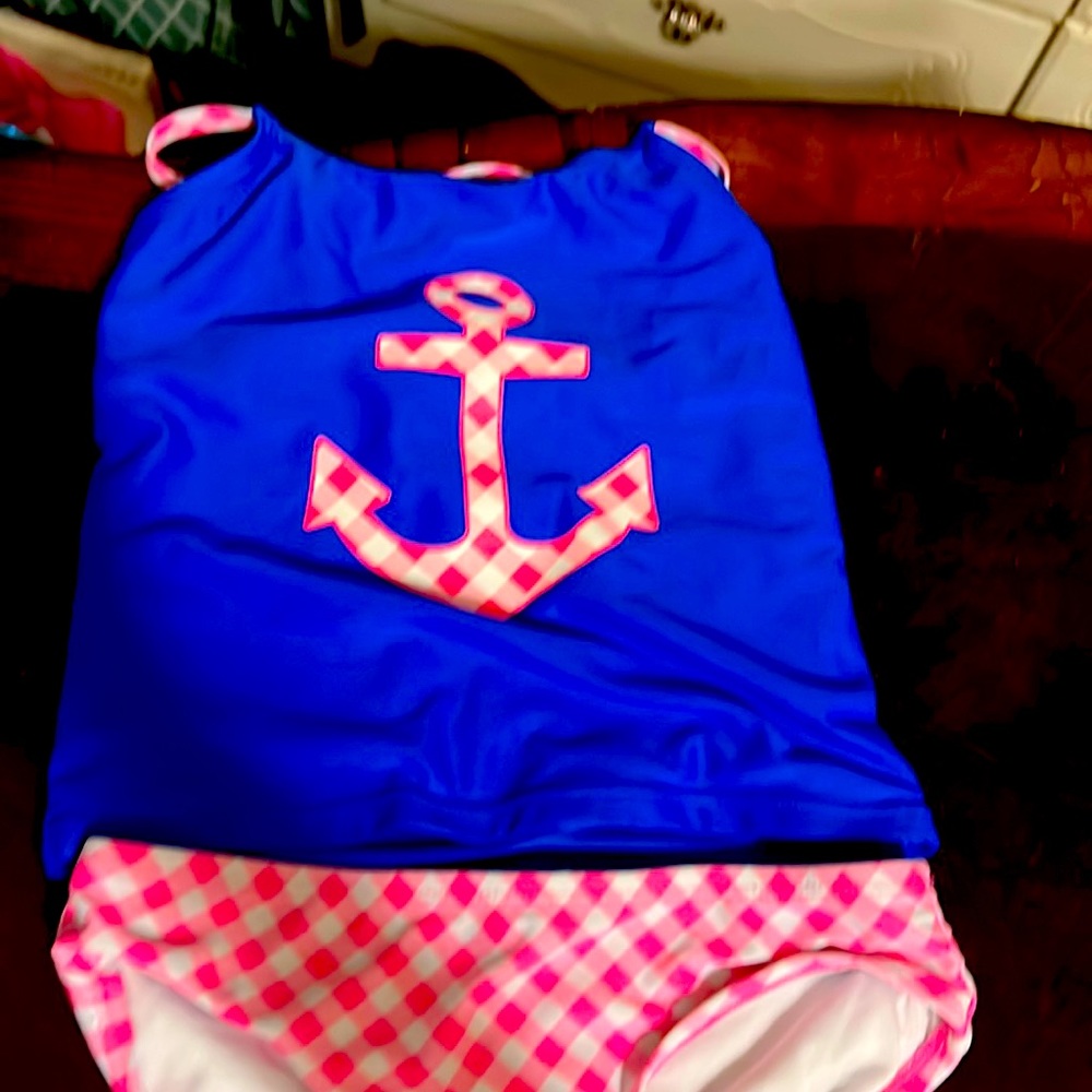 Bathing suit